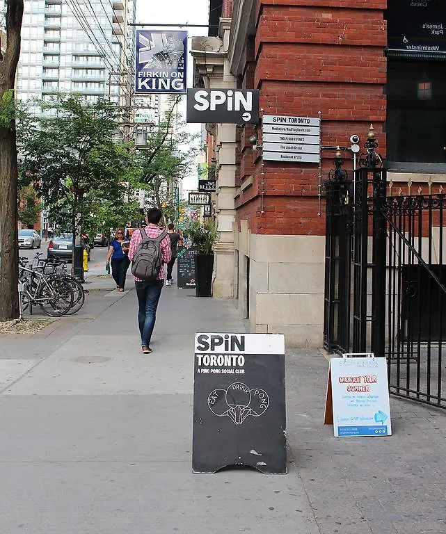 Applewood Suites - King & Spadina Toronto