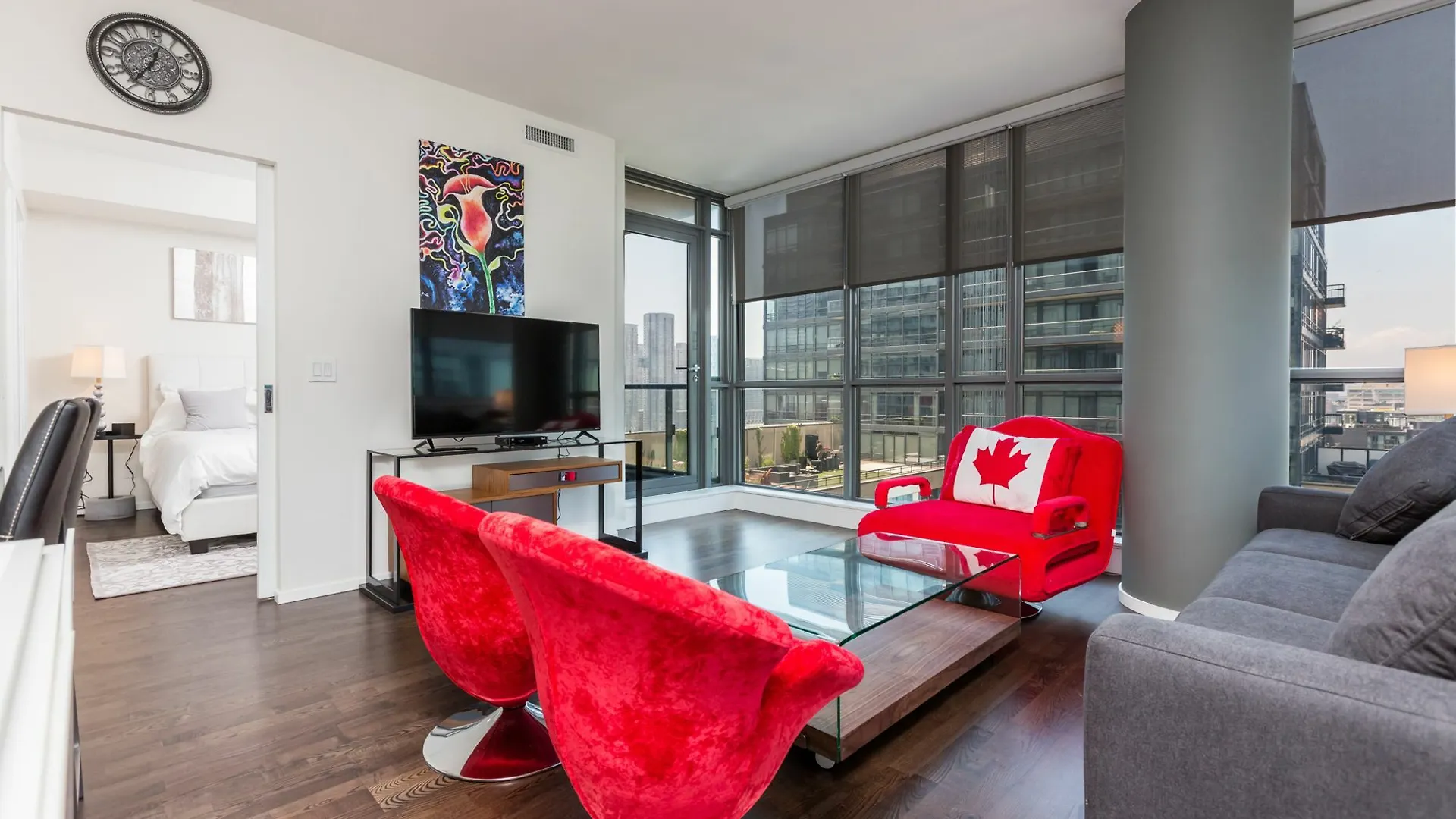 Applewood Suites - King & Spadina Toronto
